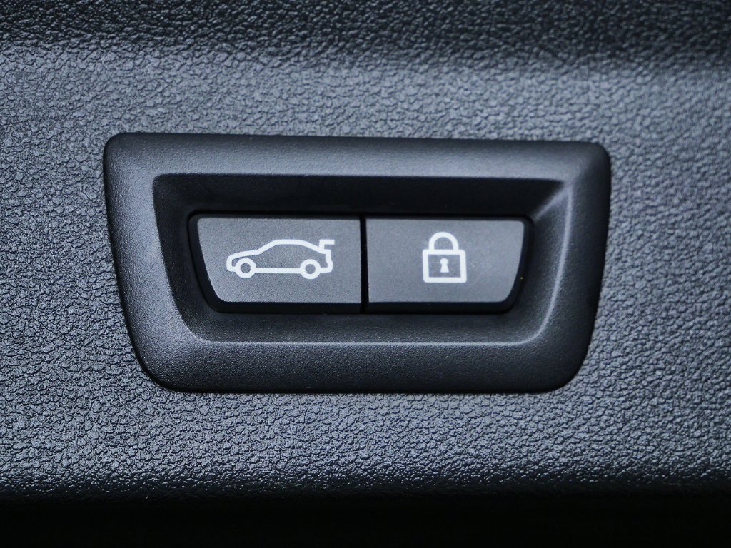 Certified Used 2023 Skyscraper Grey Metallic BMW xDrive30i image 31
