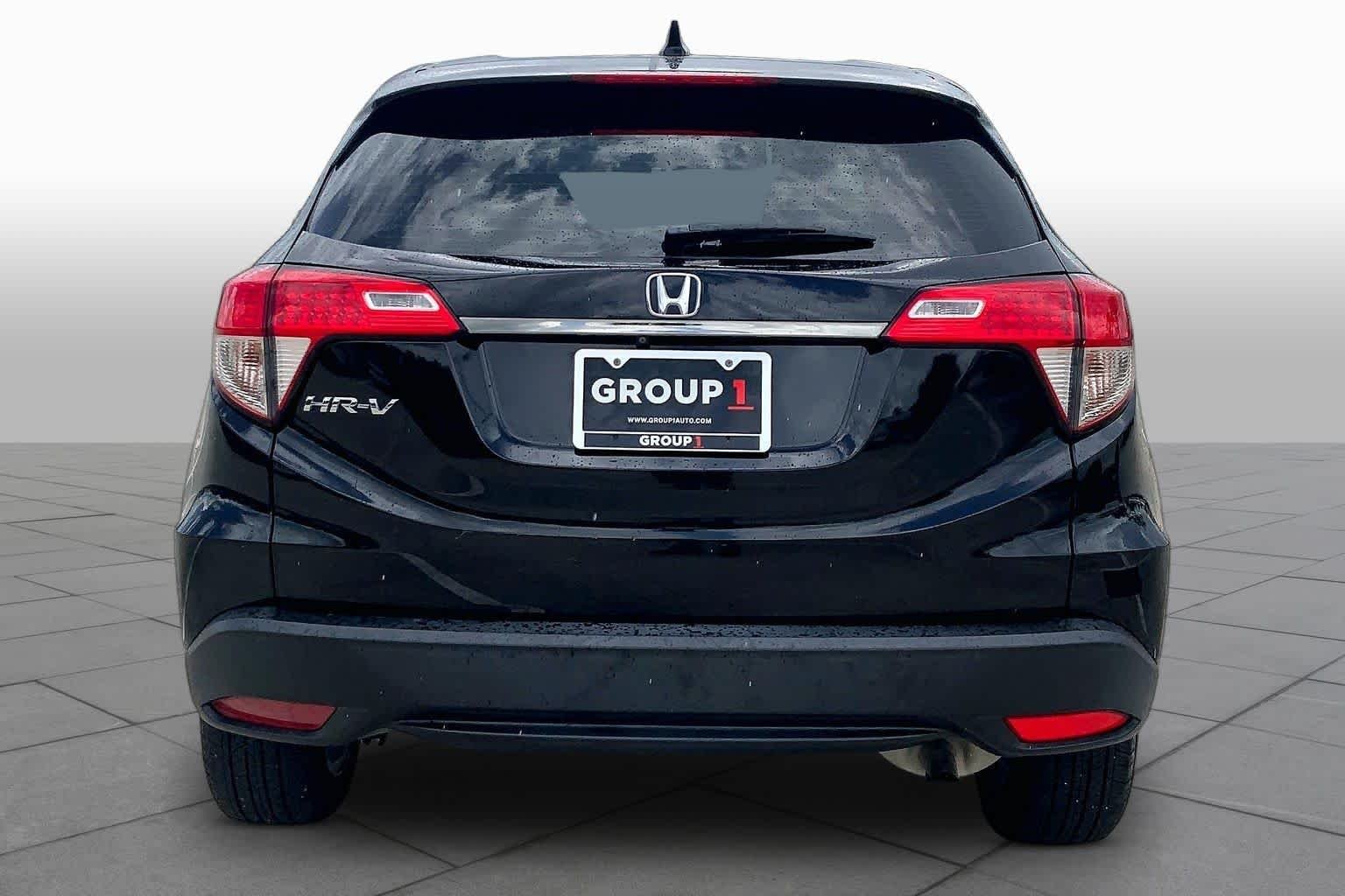 Used 2020 Crystal Black Pearl Honda LX image 5