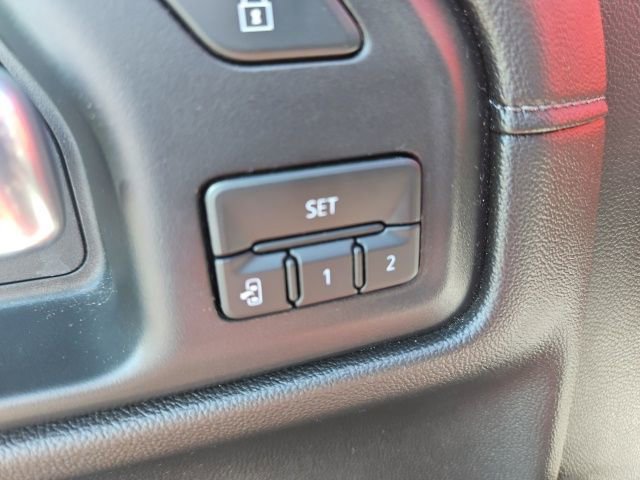 2020 GMC Sierra 1500 SLT - Photo 20