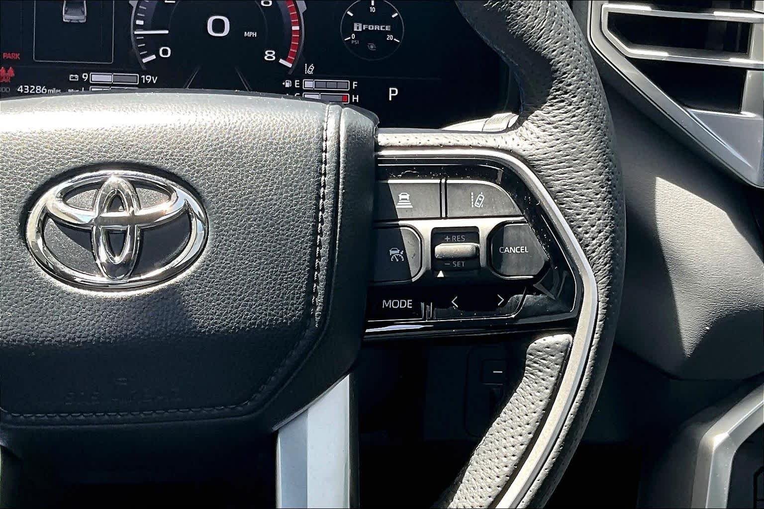 Used 2023 Magnetic Gray Metallic Toyota Platinum image 25