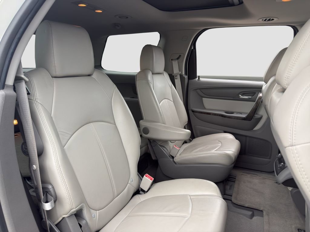 Used 2015 SUMMIT WHITE GMC SLT image 17