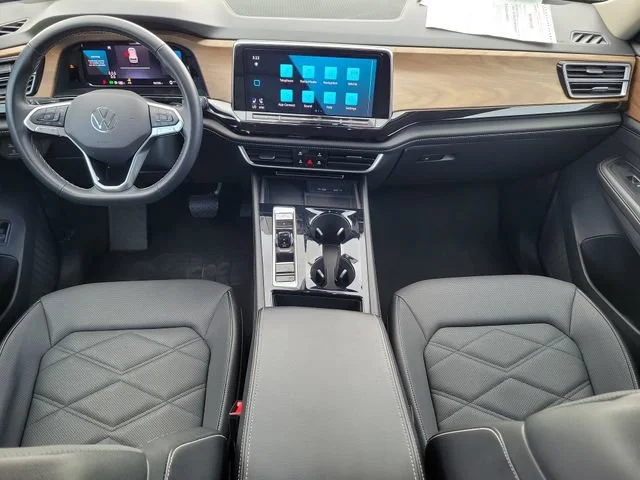 2024 Volkswagen Atlas SE w/Tech - Photo 20