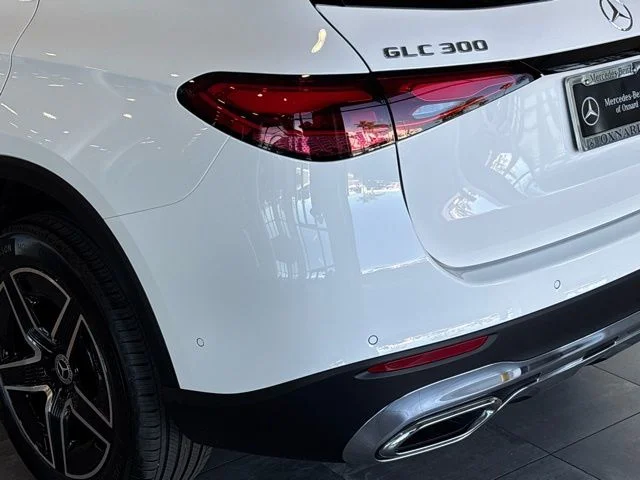 New 2026 White Mercedes-Benz GLC 300 image 5