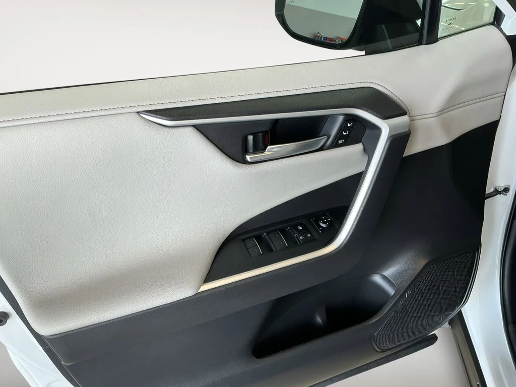 Used 2023 Beige Toyota Limited image 10