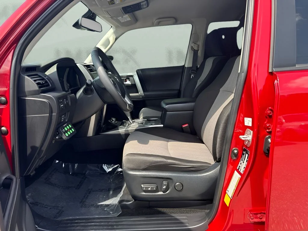 Used 2022 Red Toyota SR5 image 9