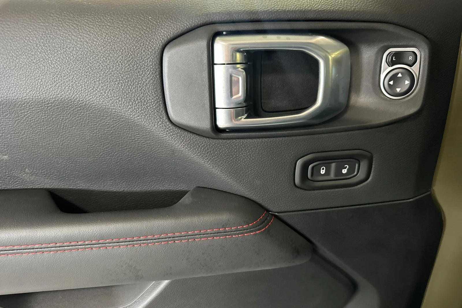 New 2026 41 Exterior Paint Jeep Rubicon X image 11