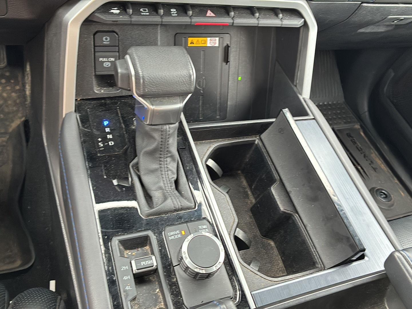 Used 2024 Lunar Rock Toyota Platinum HV image 4