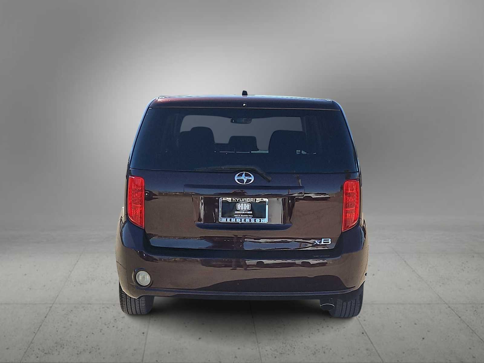 Used 2008 Blackberry Crush Metallic Scion  image 7