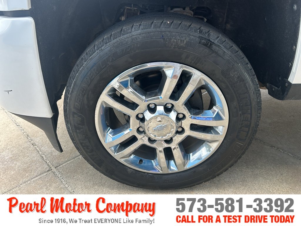 Used 2016 SUMMIT WHITE Chevrolet High Country image 8