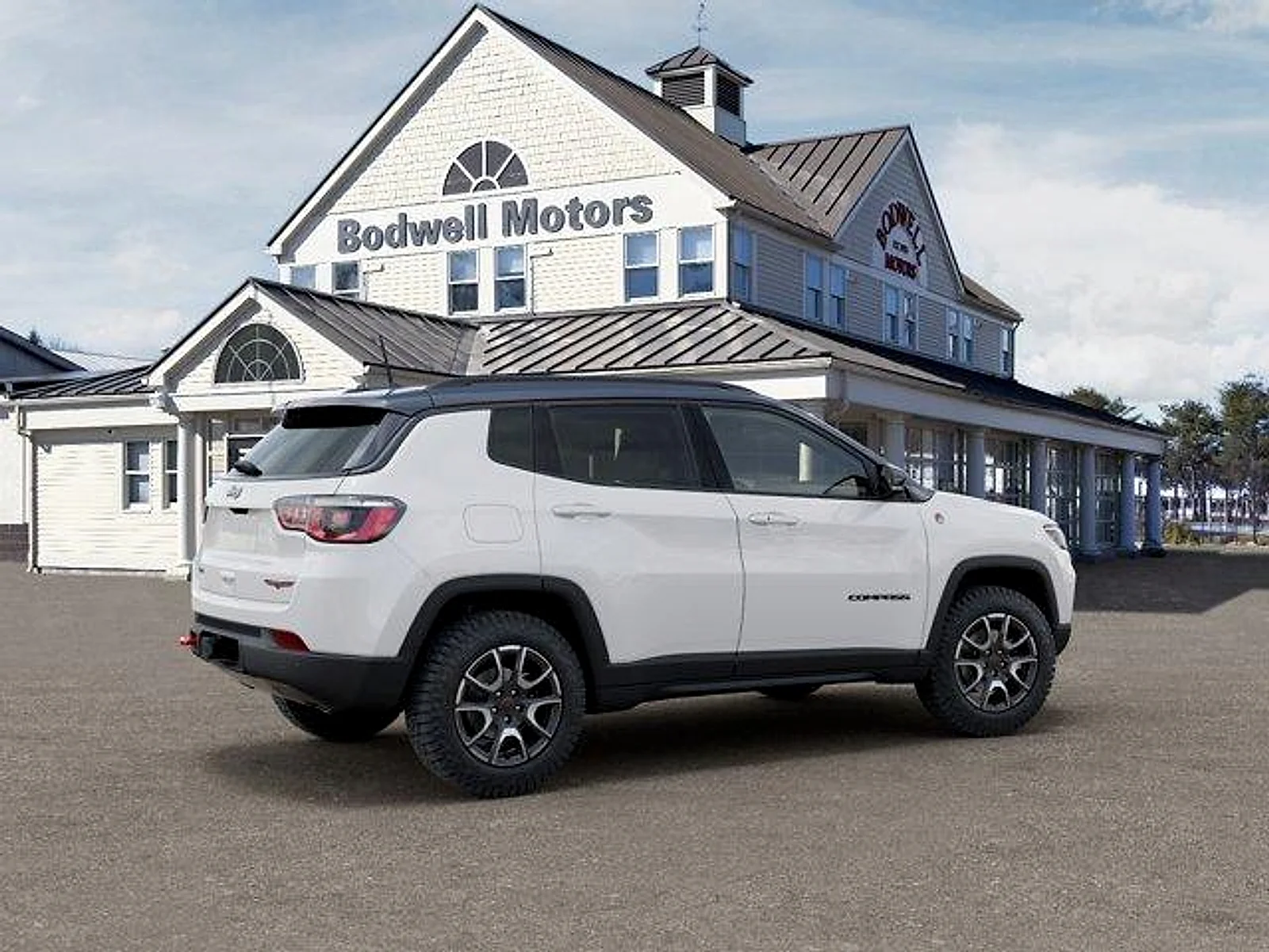 New 2026 Bright White Clear-Coat Exterior Paint Jeep Trailhawk 4x4 image 4