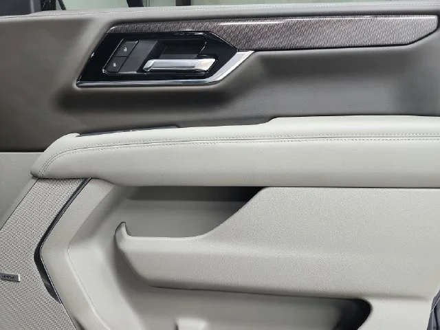 Used 2026 Silver GMC Elevation image 41