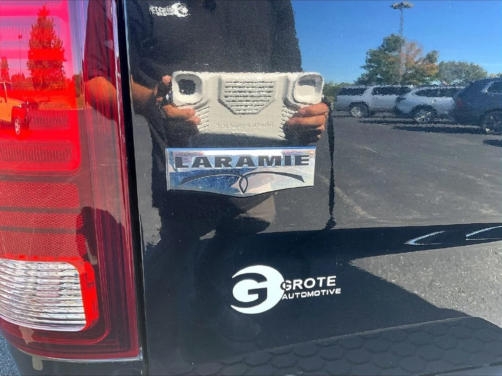 Used 2017 Black Ram Laramie image 8