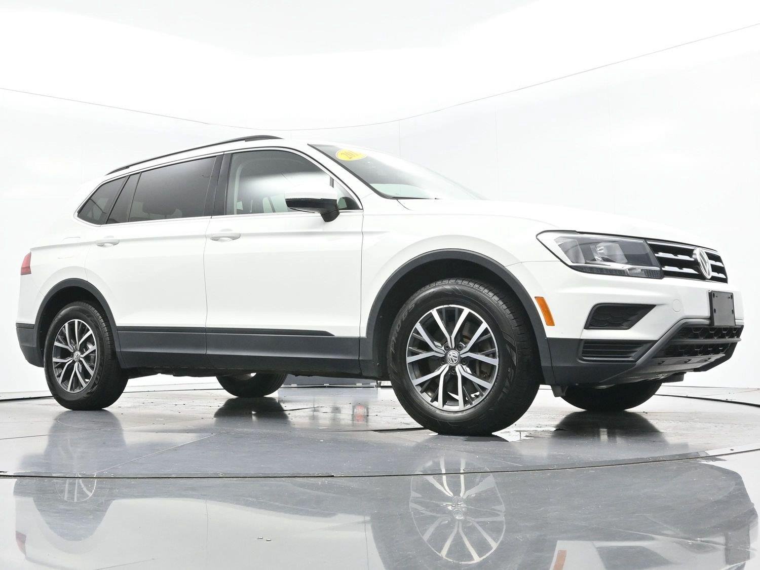 Used 2019 Pure White Volkswagen SEL image 44