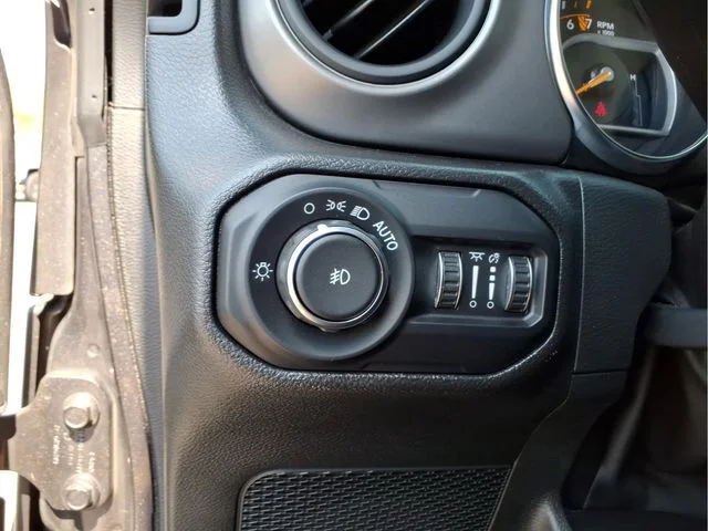 Used 2022 Gray Jeep Unlimited Sport S image 20