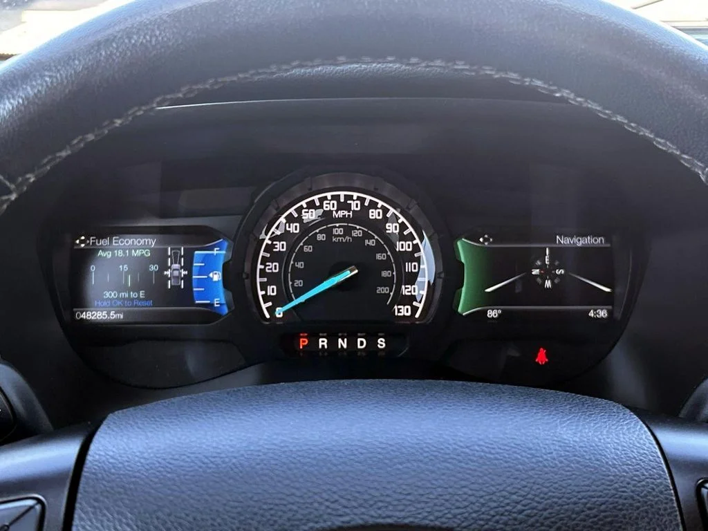 Used 2022 Avalanche Ford Lariat image 23