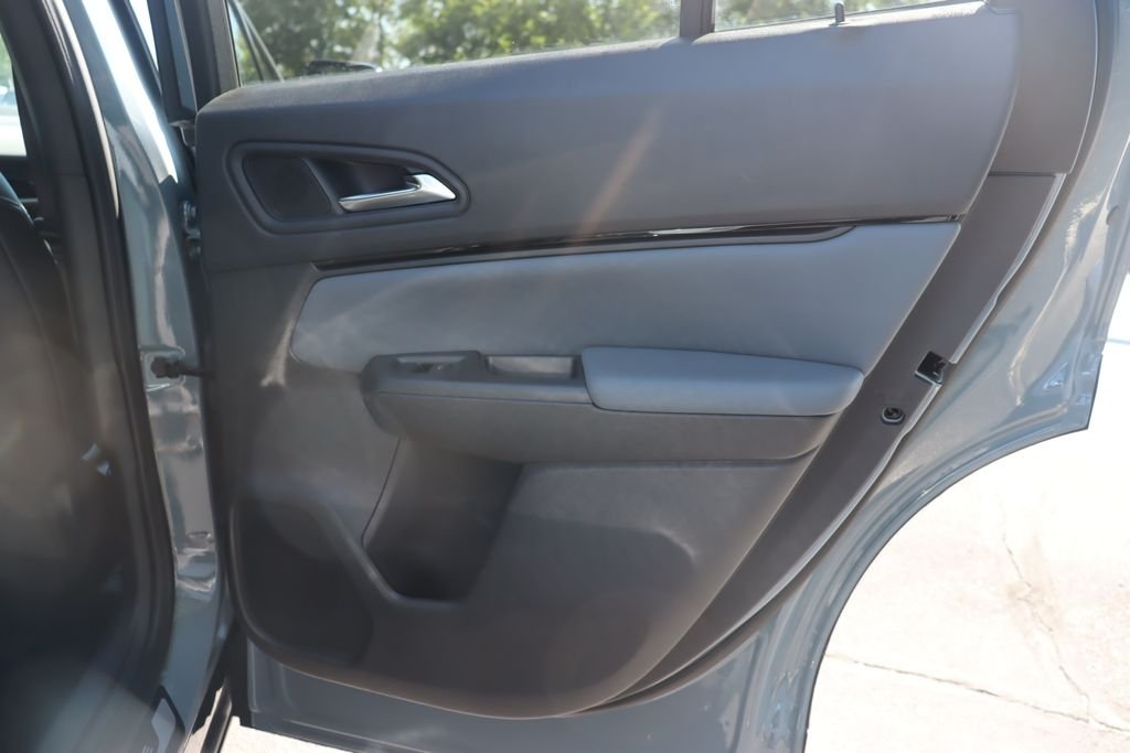 New 2026 Sonic Gray Pearl Honda Touring image 15