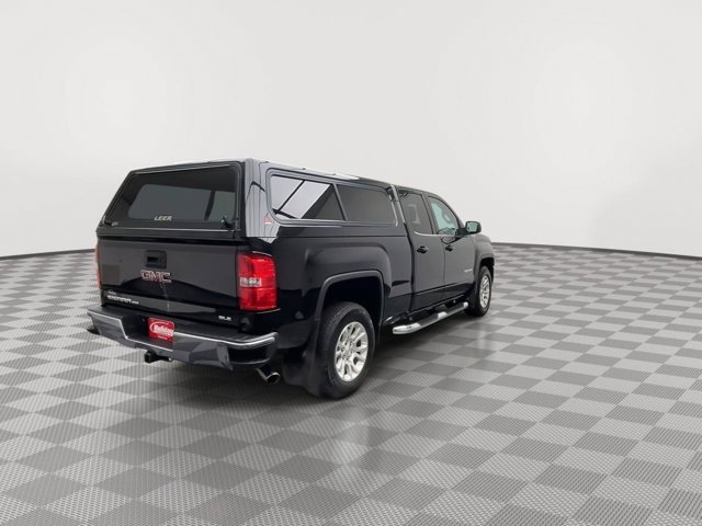 Used 2019 Onyx Black GMC SLE image 36