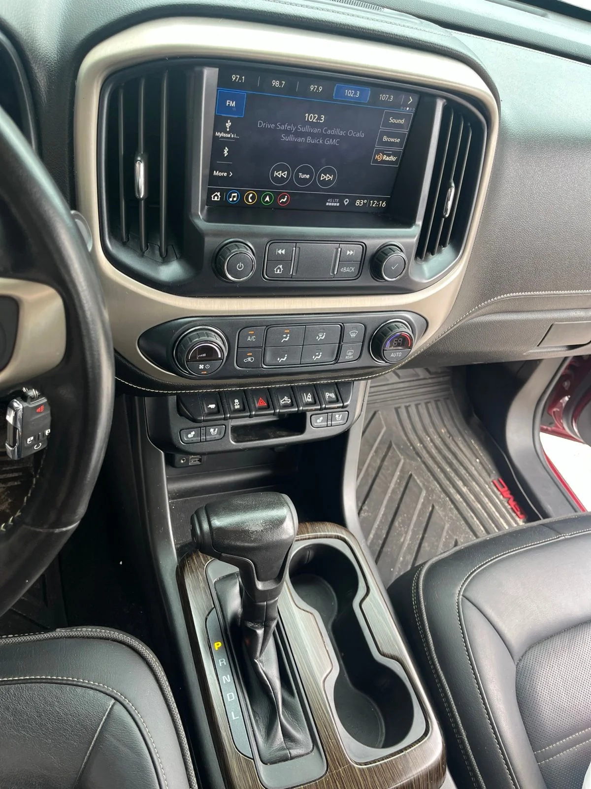Used 2019 Red GMC Denali image 14