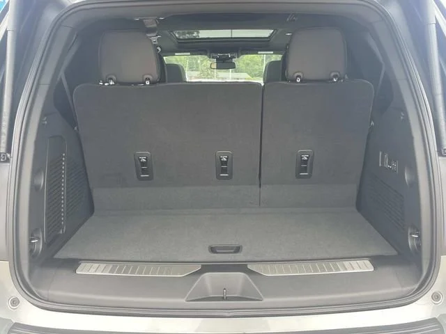 2026 Chevrolet Tahoe Premier - Photo 8