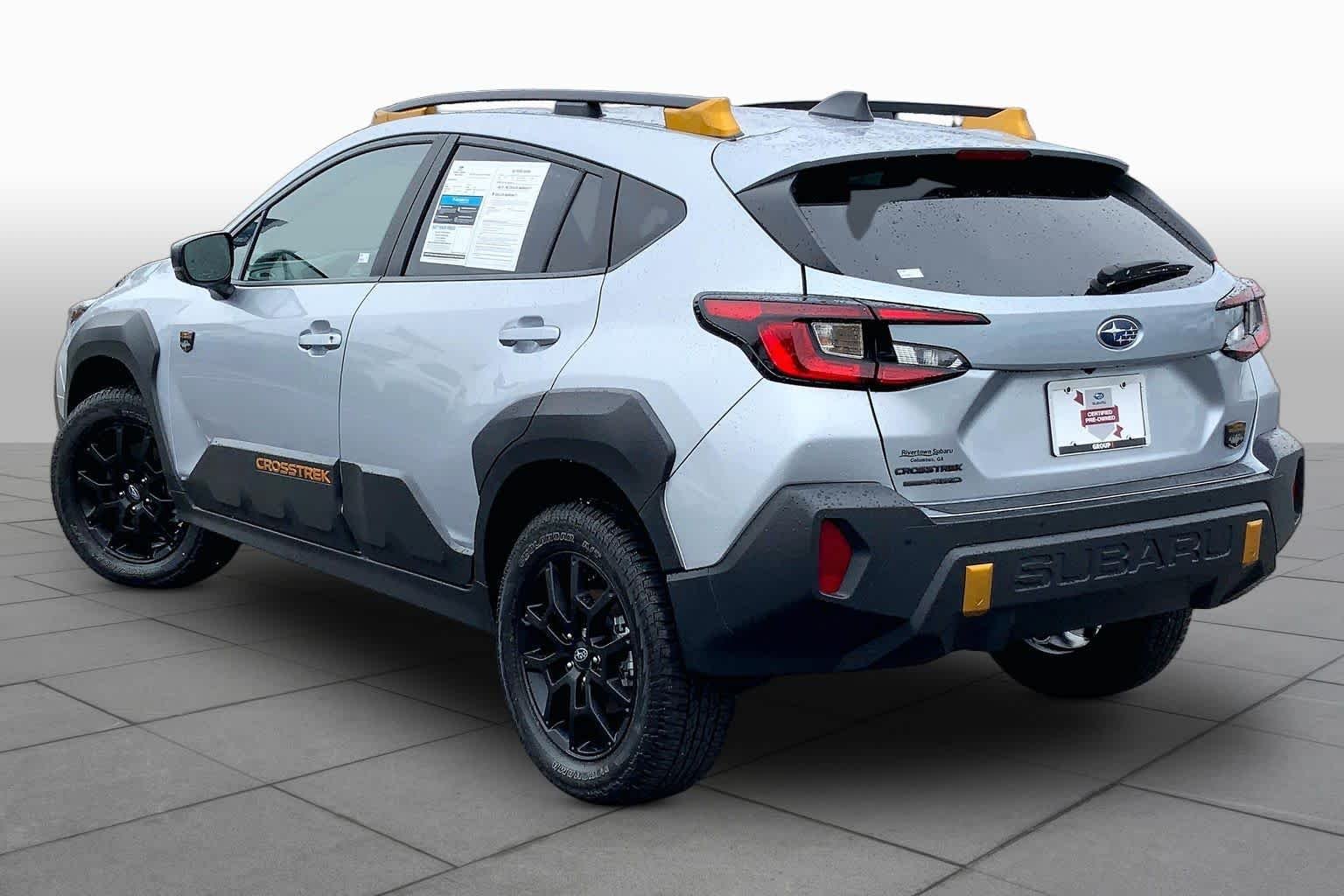 Used 2025 Ice Silver Metallic Subaru Wilderness image 12