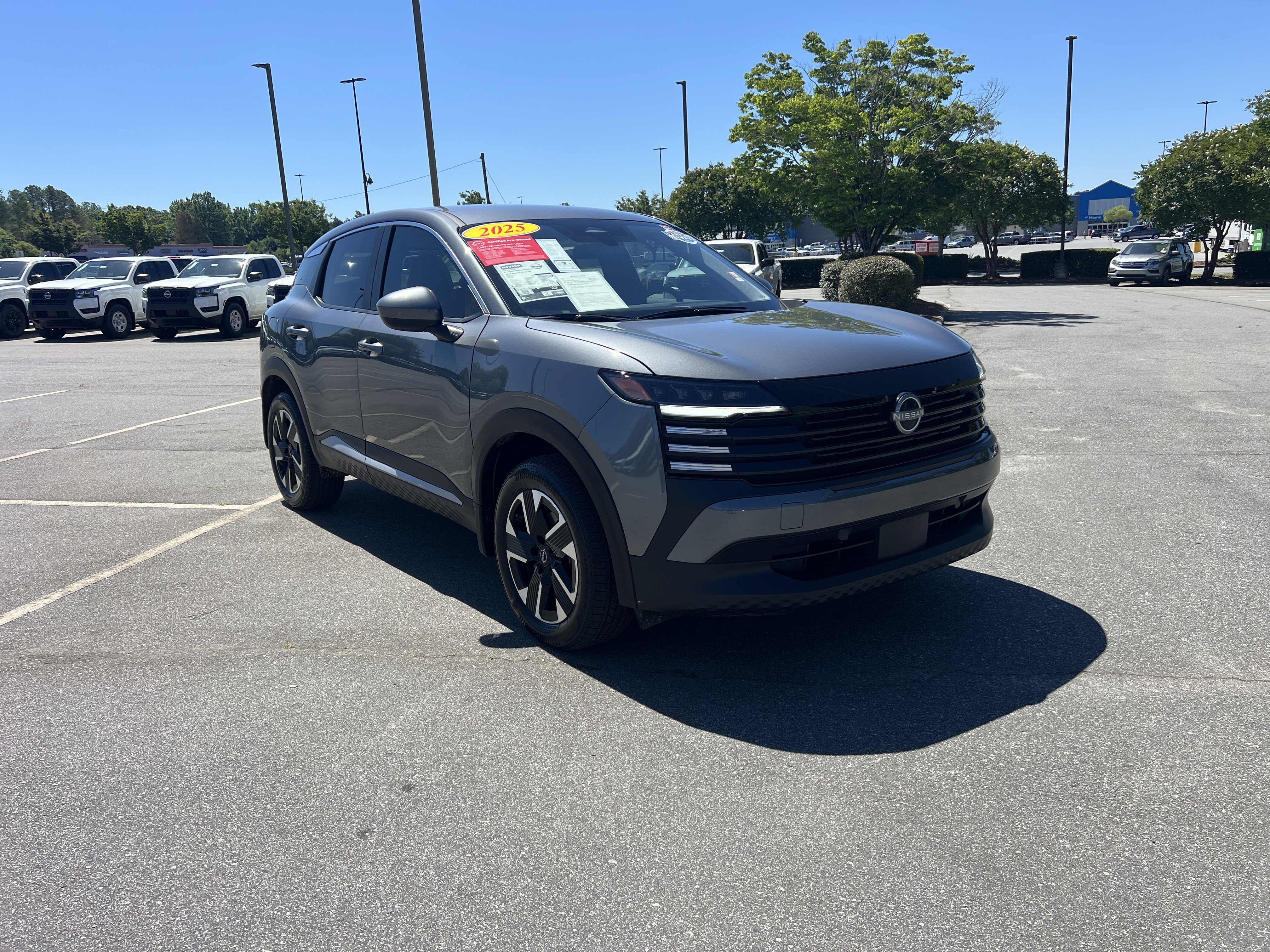 Used 2025 Gun Metallic Nissan SV image 3