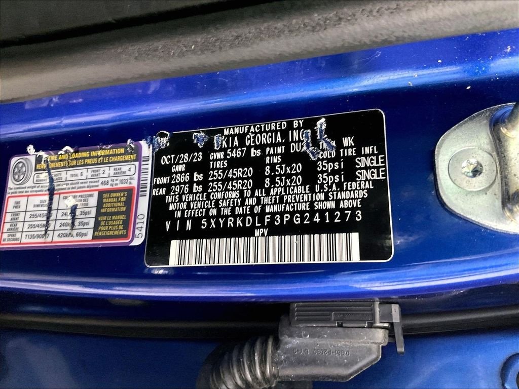 Used 2023 Blue Kia SX image 37