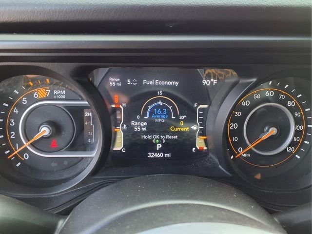 Used 2024 White Jeep Sahara image 20