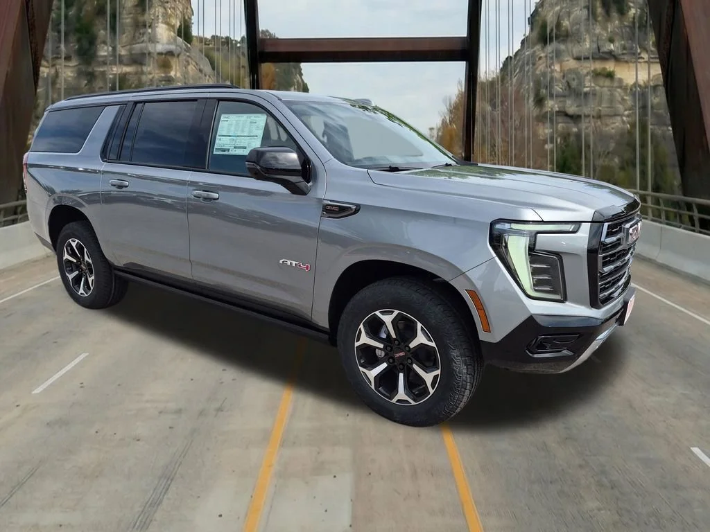 2026 GMC Yukon 4WD AT4's photo