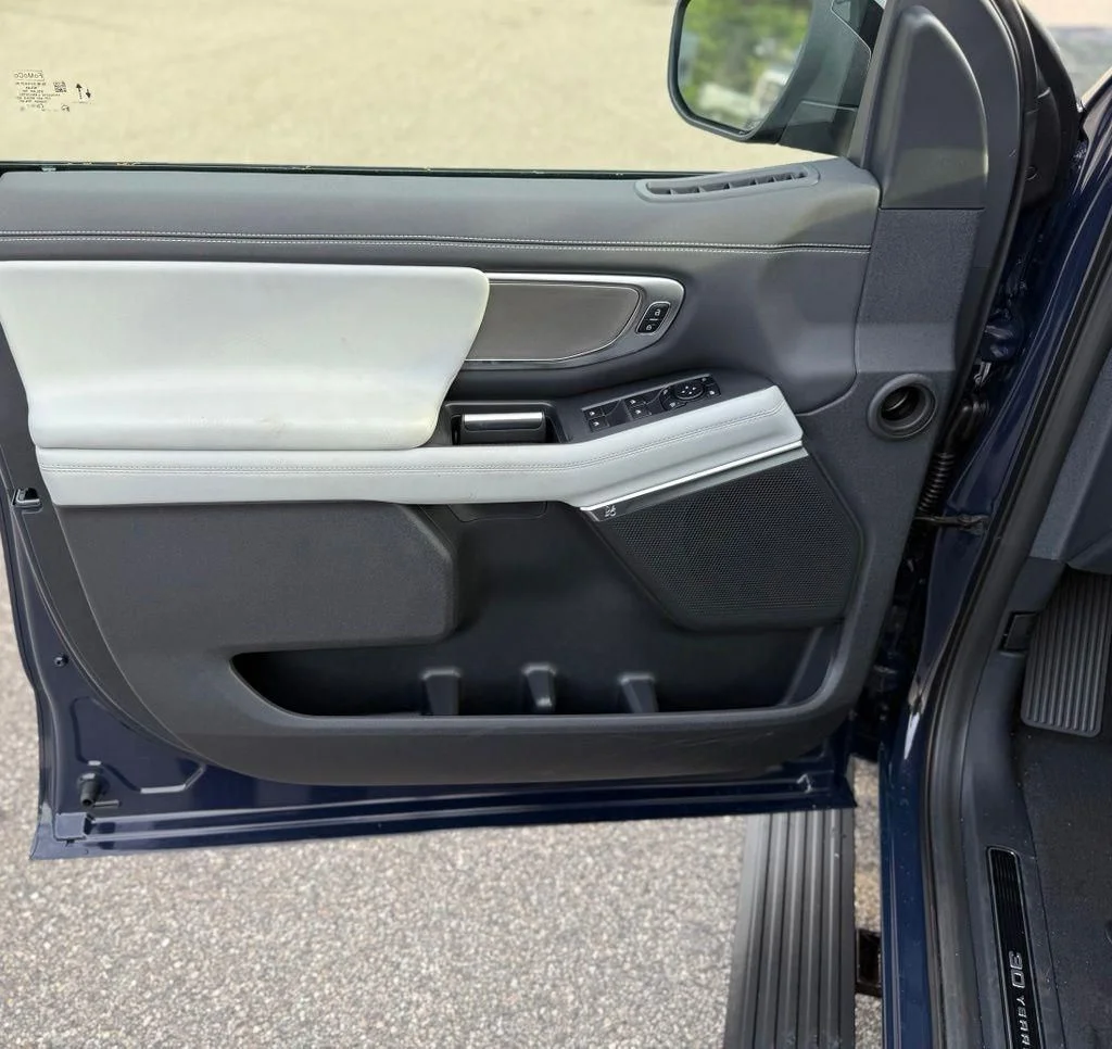 New 2027 Blue Ford Platinum image 14