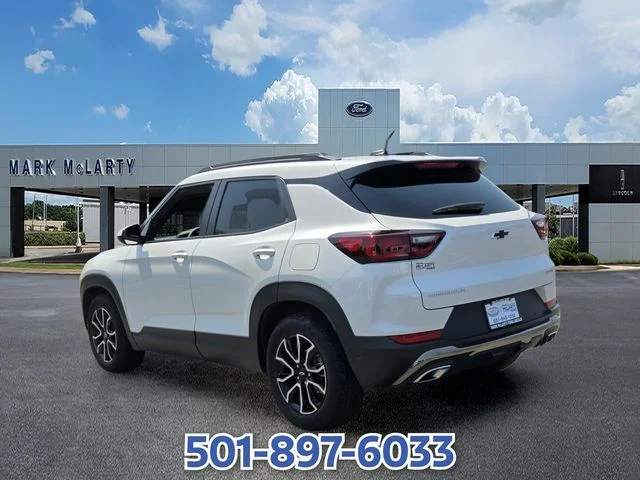 Used 2025 Beige Chevrolet ACTIV image 3