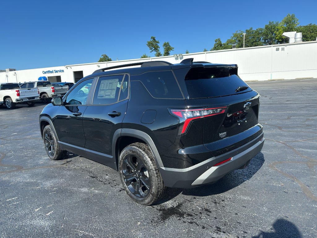 2027 Chevrolet Equinox LT - Photo 9