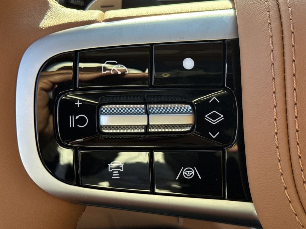 New 2026 White Genesis 3.5T Prestige image 26
