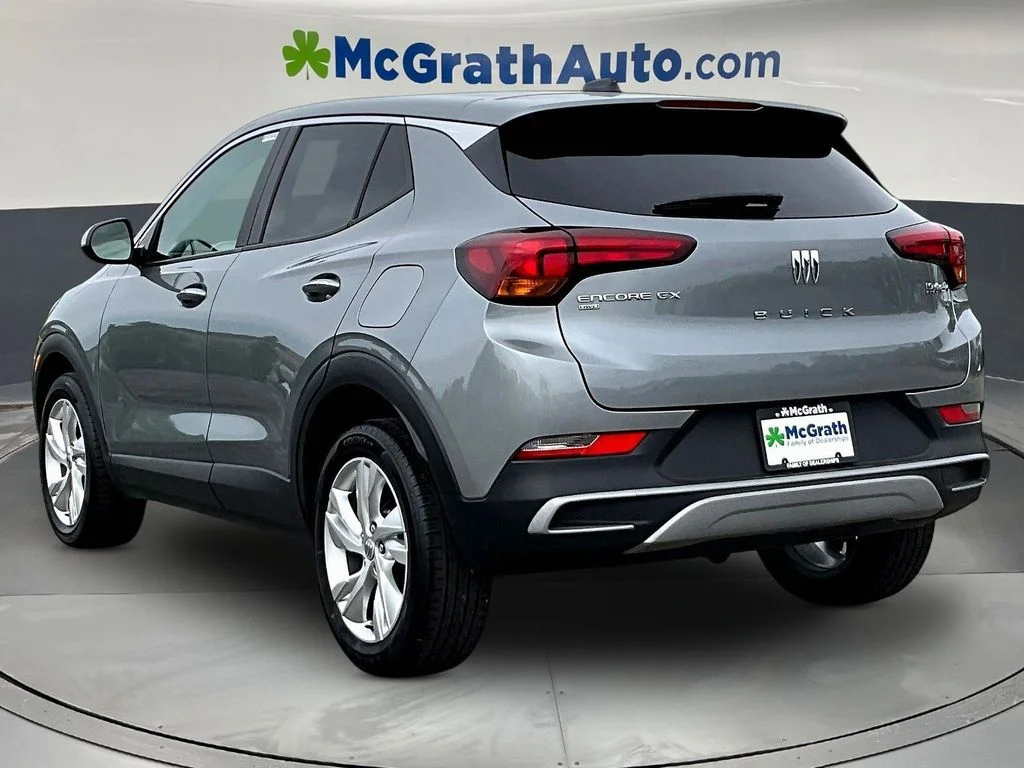 Used 2025 Gray Buick Preferred image 5