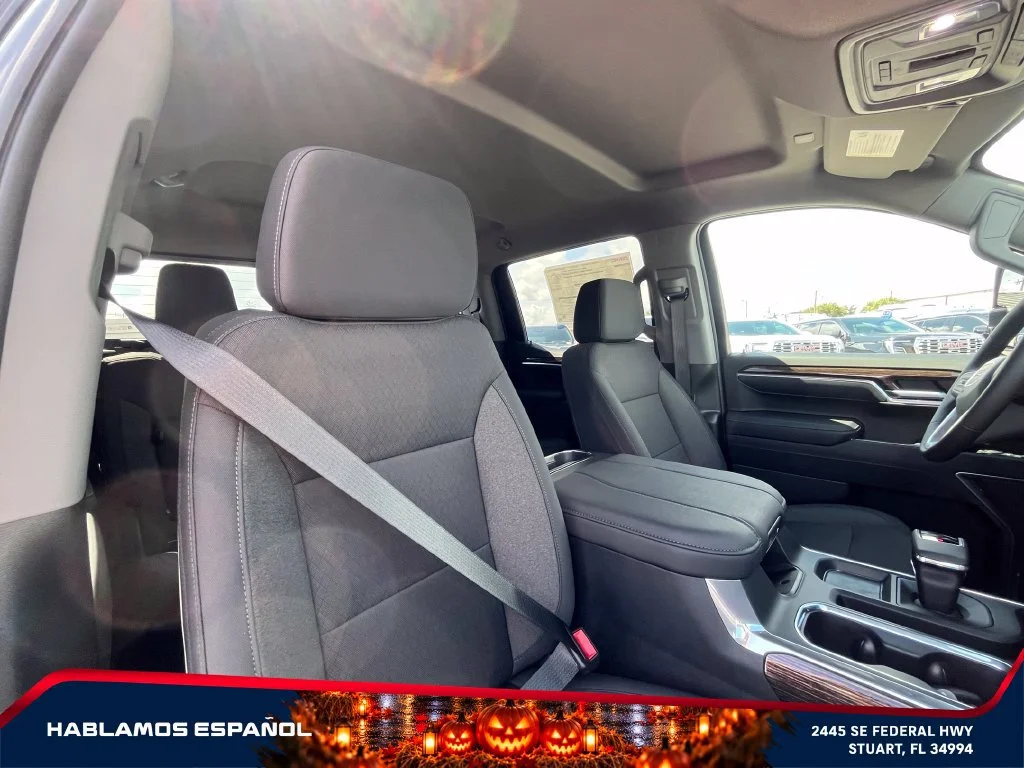 New 2026 Sterling Metallic GMC Elevation image 16