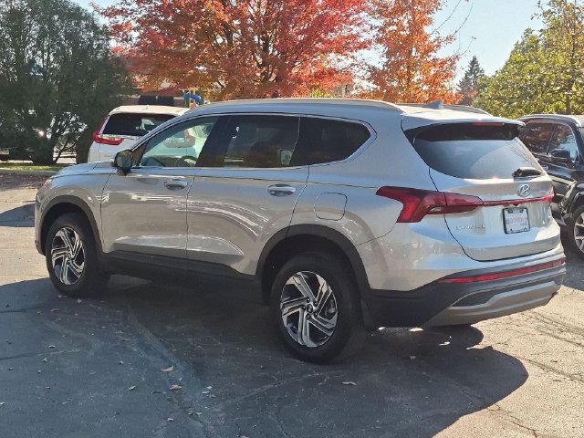 Used 2023 Silver Hyundai SEL image 5