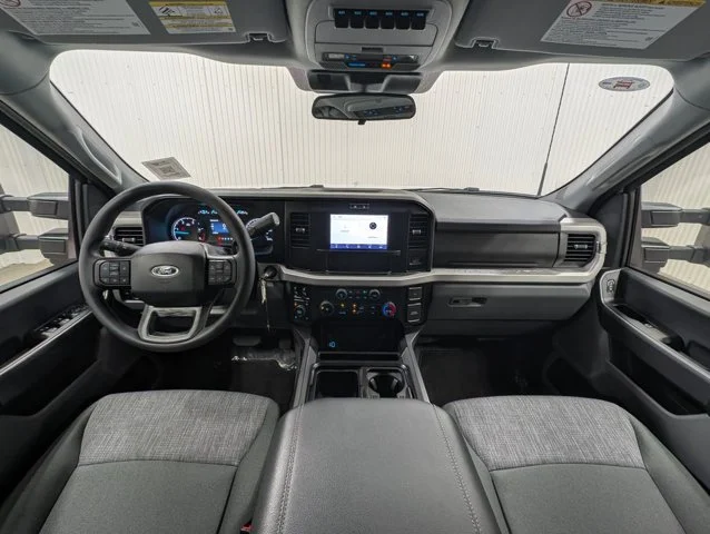 New 2026 Oxford White Ford F-250® XLT image 38
