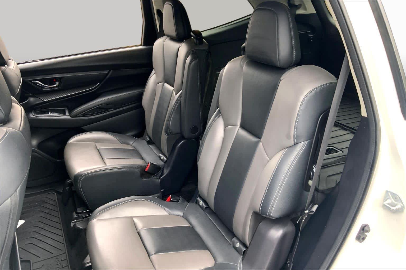 Used 2022 Crystal White Pearl Subaru Onyx Edition image 17