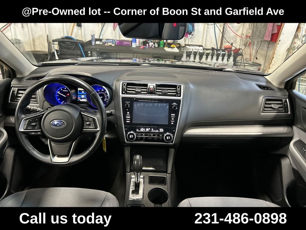 Used 2018 Gray Subaru 2.5i Premium image 18