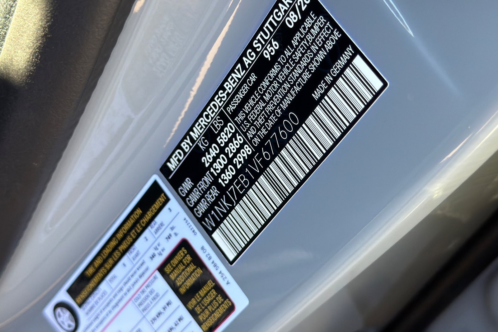 New 2027 MANUFAKTUR Alpine Grey Mercedes-Benz GLC 53 AMG® image 38