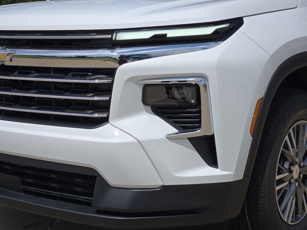 New 2026 Summit White Chevrolet LT image 21