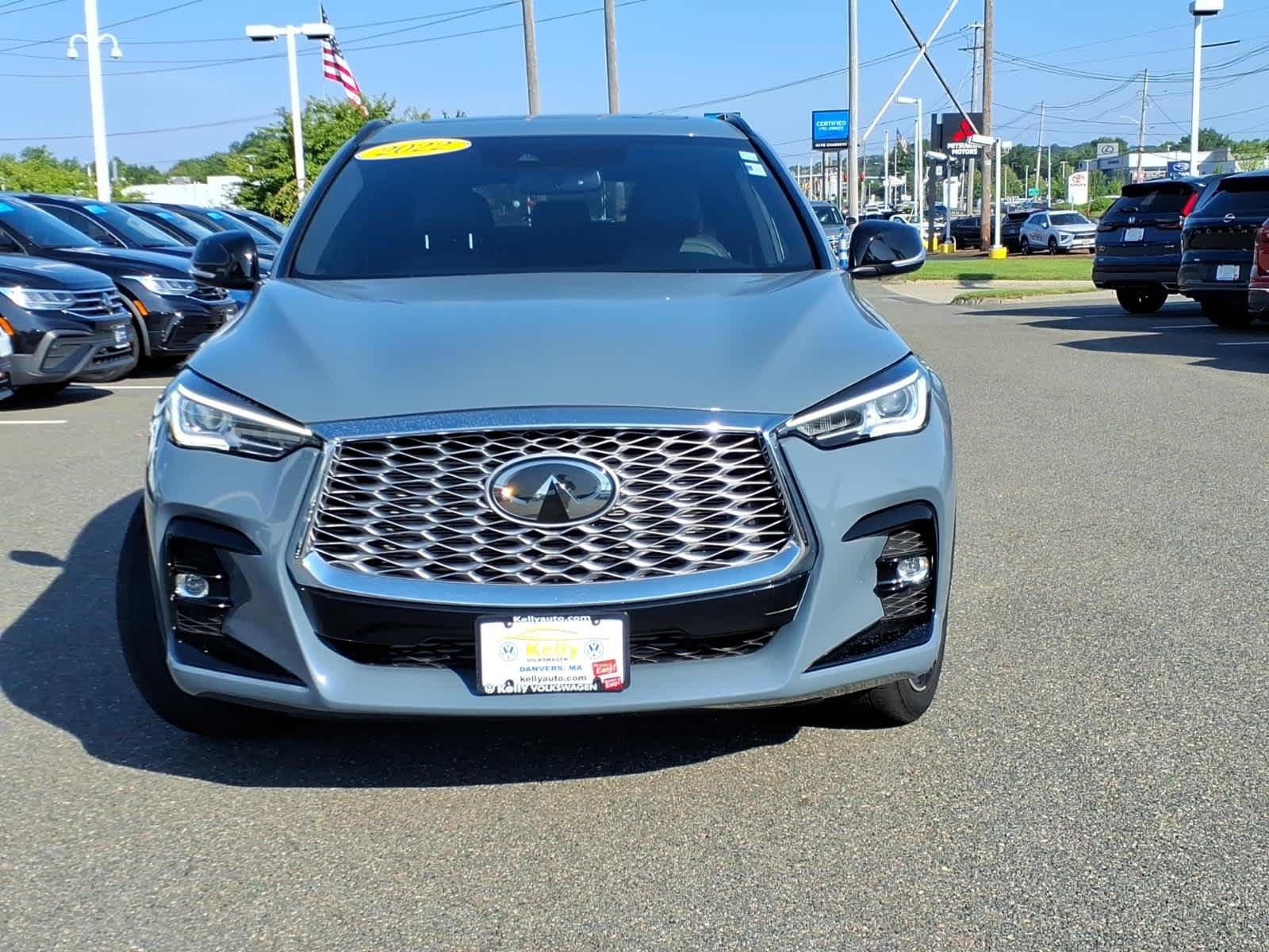 Used 2023 Slate Gray INFINITI LUXE image 2