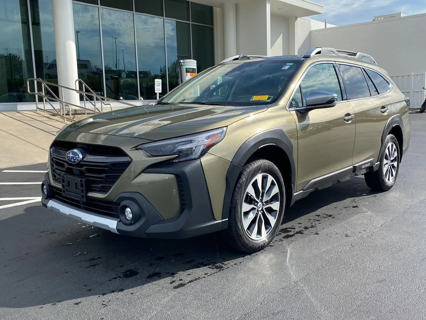Used 2024 Autumn Green Metallic Subaru Touring XT image 7