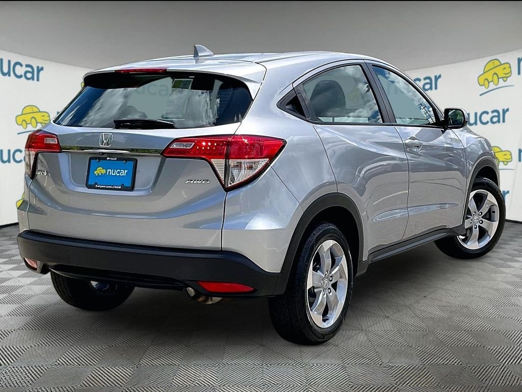 Used 2019 Silver Honda LX image 6