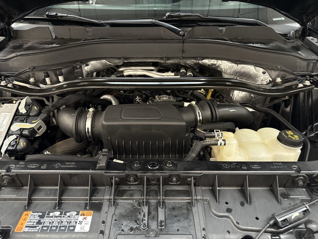 Used 2020 Black Metallic Ford Platinum image 22
