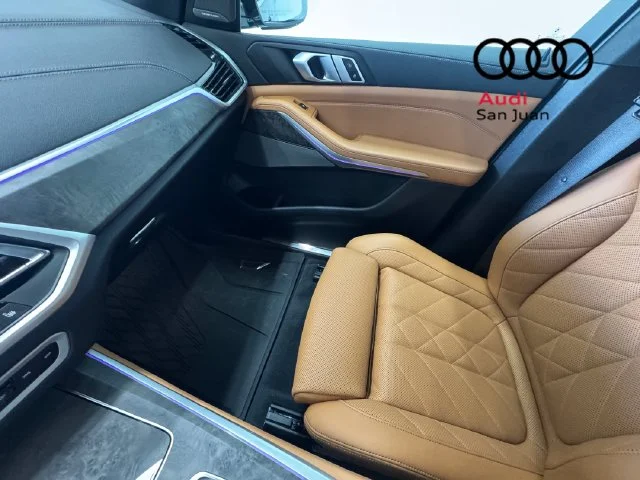 Used 2023 Black BMW sDrive40i image 32
