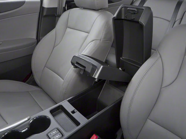 Used 2013 Sparkling Ruby Hyundai GLS PZEV image 19