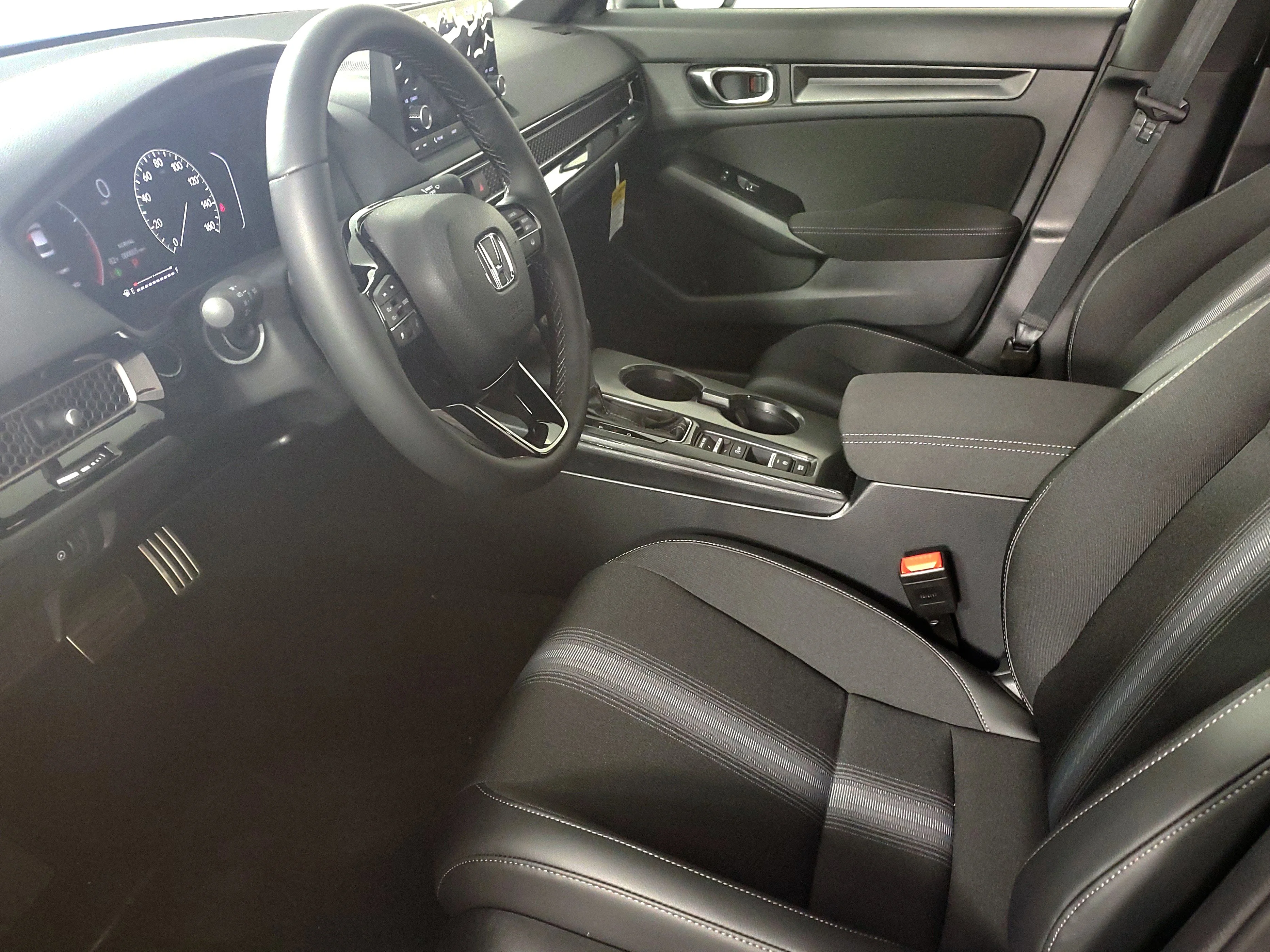 2026 Honda Civic Sport - Photo 13