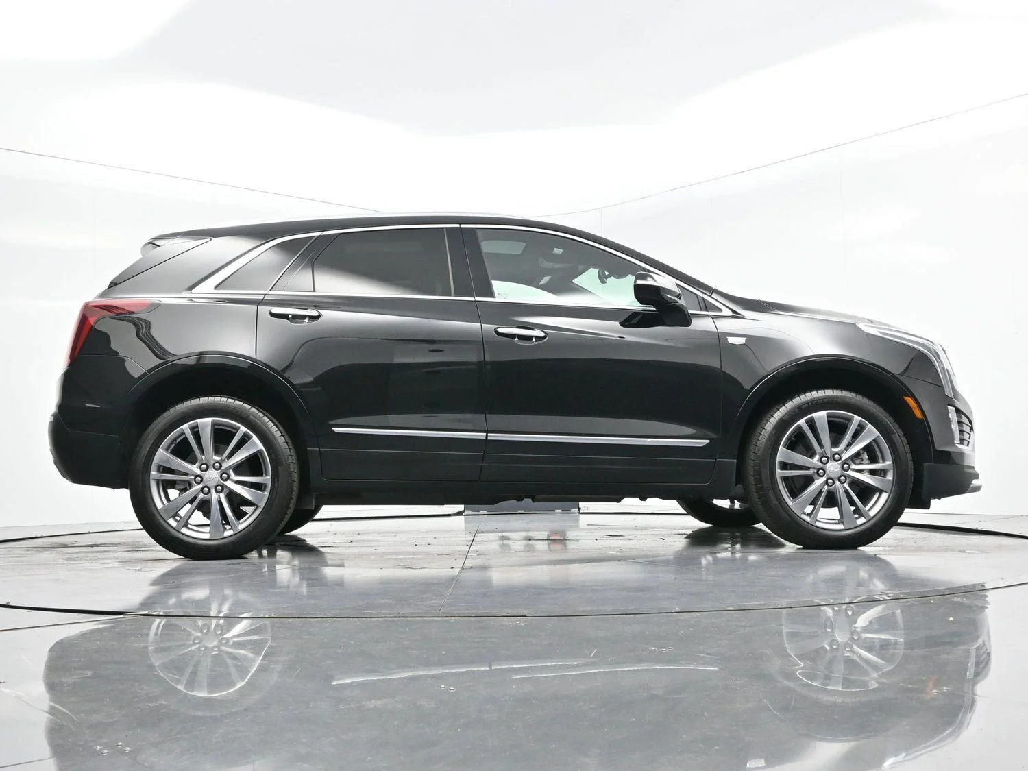 Used 2025 Stellar Black Metallic Cadillac Premium Luxury image 51