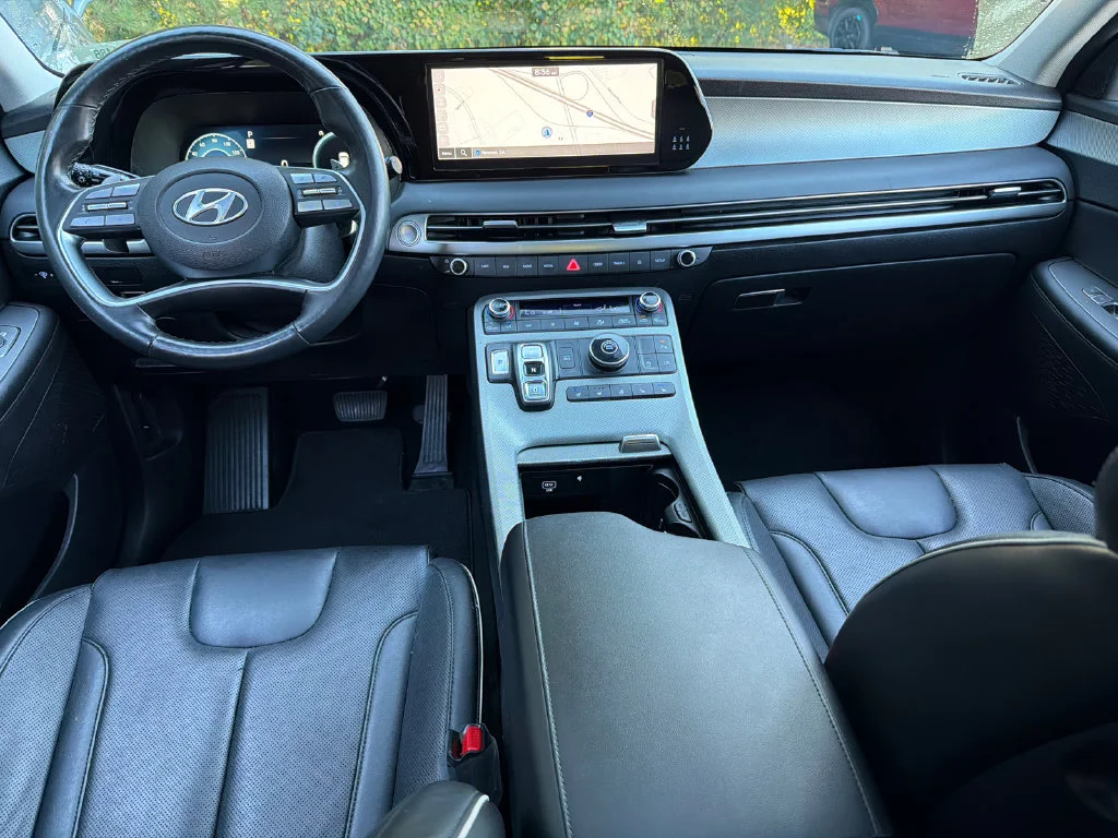 Used 2023 Red Hyundai SEL image 23