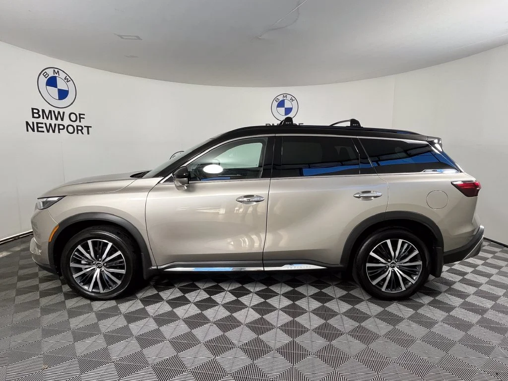 Used 2023 Titanium Black INFINITI Autograph image 14